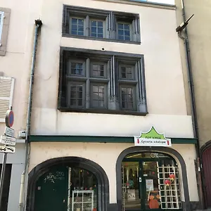3 En Lit Double, 6 Personnes, Dans Entièrement Rénové, 70 M2 , Wifi,climatisation, Très Calme , équipé,lit Bébé Clermont-Ferrand